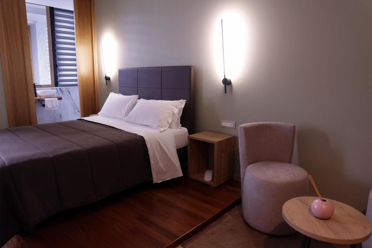 Manhattan Room & Suite Bari Exteriér fotografie