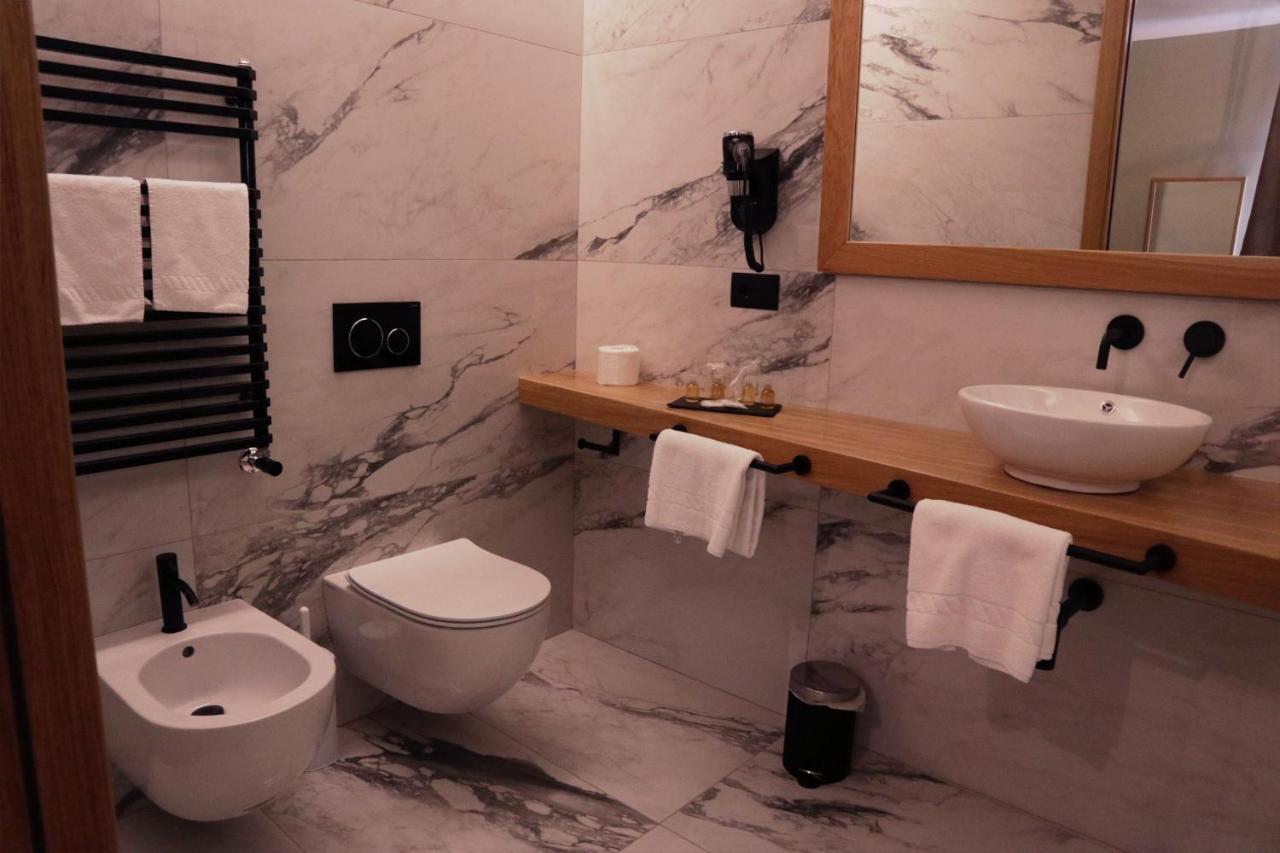 Manhattan Room & Suite Bari Exteriér fotografie